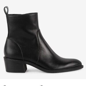 New Dolce Vita Bryson Booties in Black Sz 6